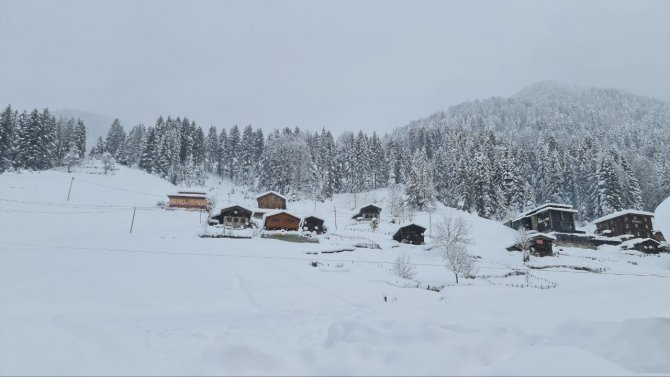 Turizm Merkezi Ayder’den Kar Manzaraları