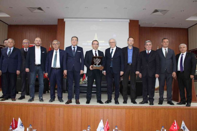 Egeli İhracatçılar Aydın’da Buluştu, İhracatın Yol Haritası Çizildi