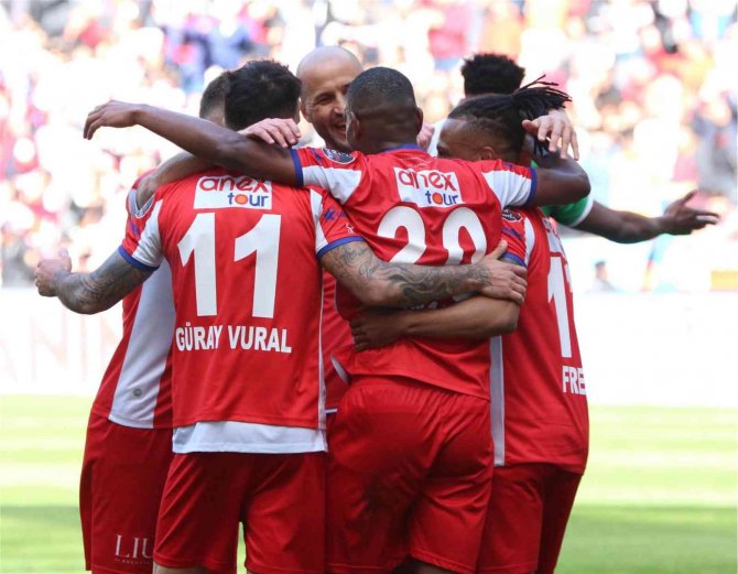 Antalyaspor 8 Maçtır Yenilmiyor