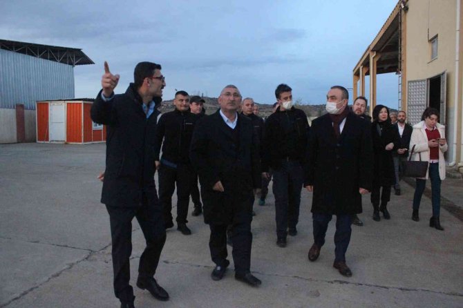 Gastronomi Profesyonelleri Kilis’te Zeytinyağı Fabrikalarını Gezdi