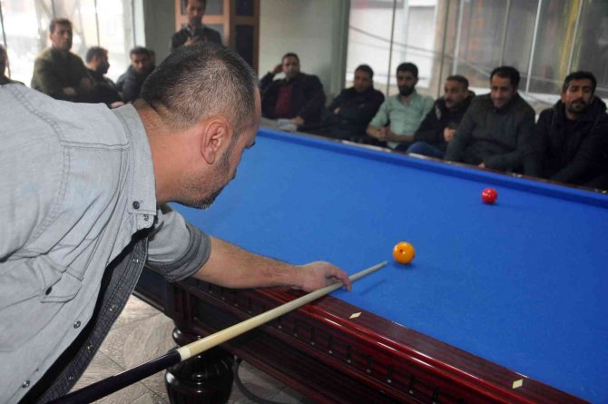 Yüksekova’da Bilardo Turnuvası