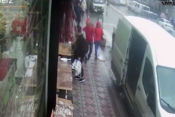 Eyüpsultan’da Şaşkına Çeviren Olay