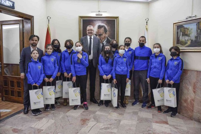 Karacabey’de 7’den 70’e Herkesin Spora İlgisi Artıyor