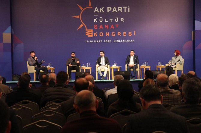 Kepez Belediye Başkanı Tütüncü, Ak Parti Kültür Sanat Kongresi’nde Kepez’i Anlattı