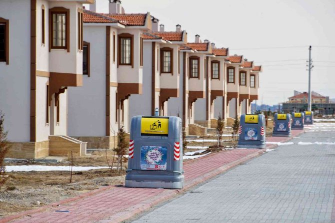 Meram’ın Yeni Mahallesi Dedemli’de Hazırlıklar Sürüyor