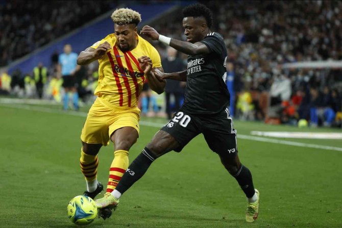 El Clasico’da Kazanan Barcelona