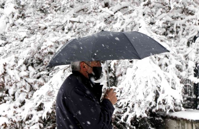 Erzincan’da Kar Ve Tipiden 168 Köy Yolu Ulaşıma Kapandı