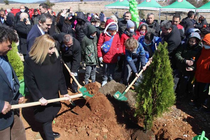 Yanan Sahaların Yüzde 75’inde Çalışmalar Tamamlandı
