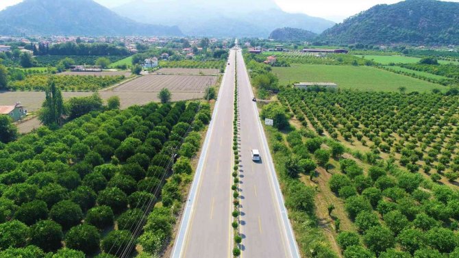 Muğla Büyükşehir Belediyesi, Sorumluluğundaki Yolların Yüzde 98’ini Yeniledi