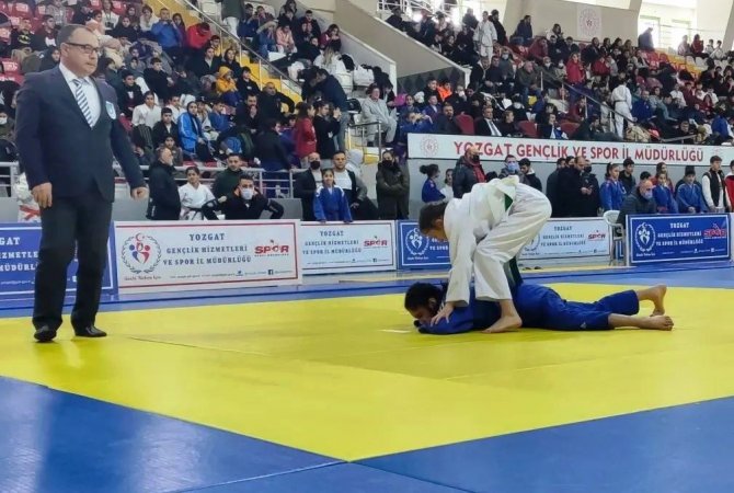 Kütahyalı Sefa Güler, Judoda Türkiye Üçüncüsü Oldu