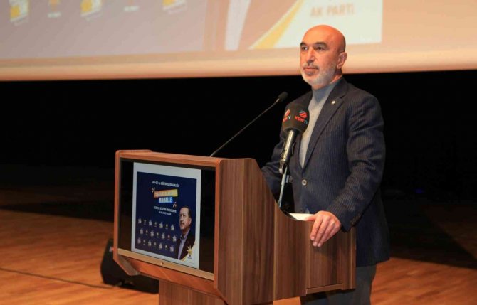 Ak Parti Konya’da Eğitimler Sürüyor