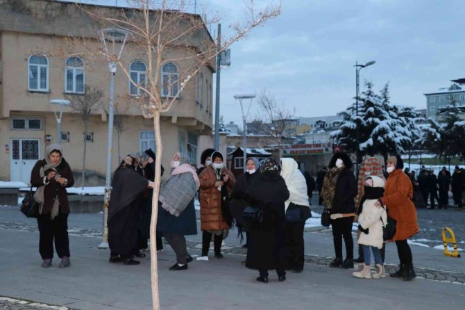 Eksi 7 Derecede Işık Hadisesini İzlemek İçin Siirt’te Toplandılar