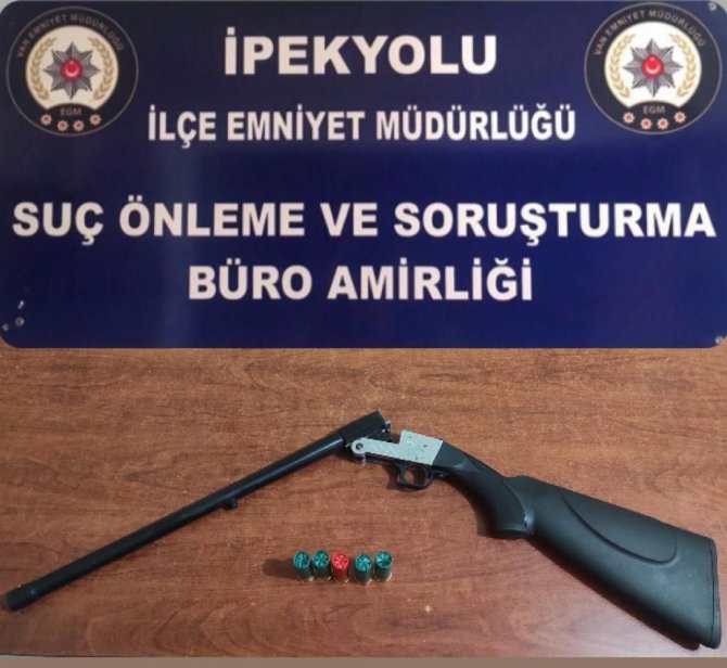 Van’da 18 Kişi Tutuklandı