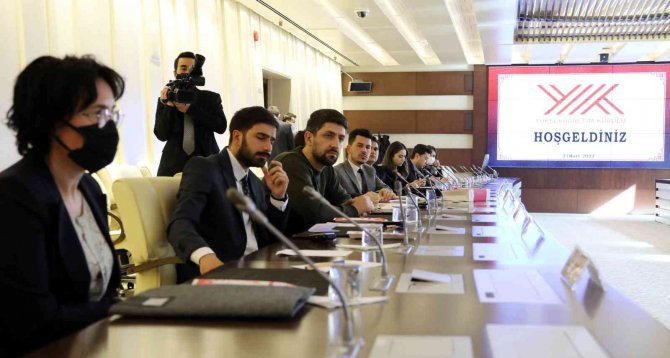 Yök Başkanı Özvar, Basın Mensupları İle Buluştu