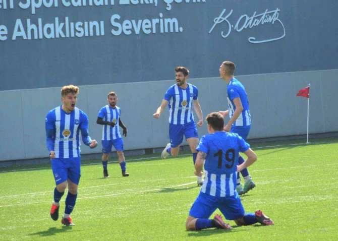 Yunusemre Belediyespor Bir Puanı 90+3’te Aldı