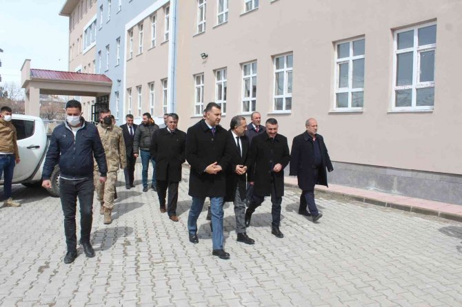 Milletvekili Arvas’tan Muradiye’ye Ziyaret