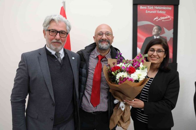 Alkü’nün İki Fakültesinde Bayrak Değişimi