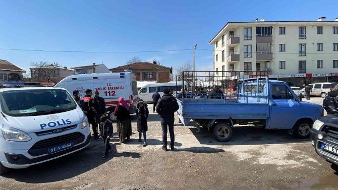 Fenalaşan Sürücüye İlk Müdahale Polisten