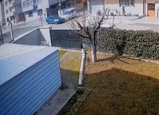 Aynı Kavşakta 3 Günde 3 Kaza