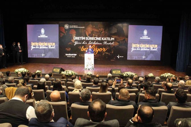 Bakan Bilgin: "Asgari Ücret Tartışmalarını Anlamlı Bulmuyorum"