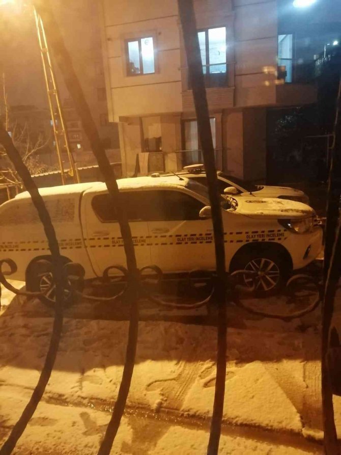 Sancaktepe’de Sigara Kavgasında Aile Dehşeti Yaşandı