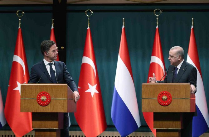 Cumhurbaşkanı Erdoğan: “Bu Gidişata Bir An Evvel Son Verilmesi İçin Yoğun Bir Diplomasi Trafiği Yürütüyoruz"