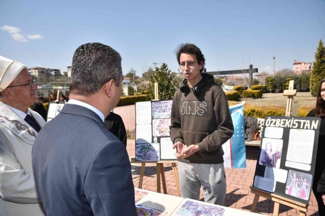 Türk Dünyasının Gelenekleri Nevruz Bayramında Anlatıldı