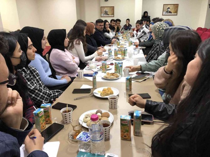 Müdür Yazıcı, Yurt Temsilcileri İle Bir Araya Geldi