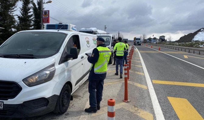 Jandarma Havadan Karadan Denetim Yaptı