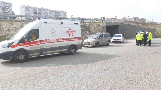 Silahla Yaralandı, Kaçarken Ters Yön İhlali Yapınca Polise Takıldı