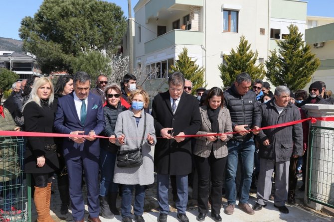 Edremit’te Aşık Veysel Parkı Açıldı