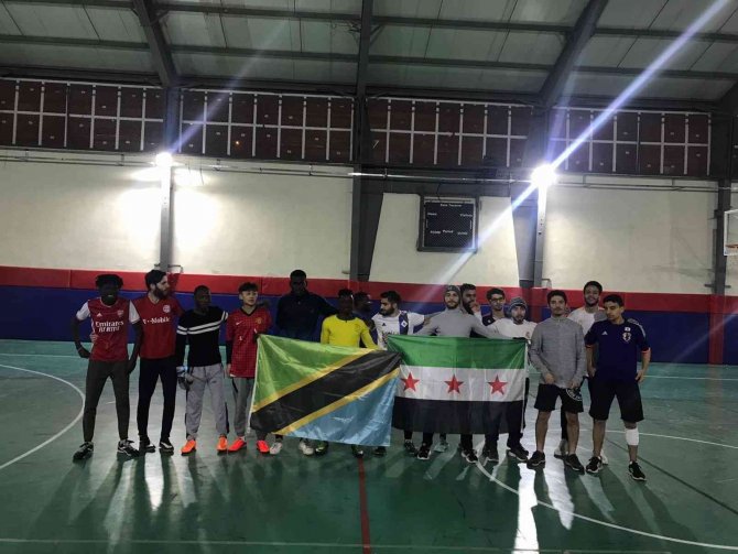 Mini Dünya Kupası Başladı