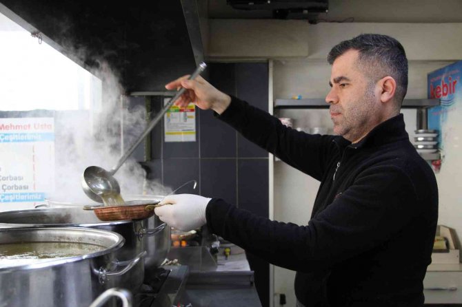 Batman’da Soğuk Havalar Etkisini Sürdürünce Vatandaşlar Kelle Paçaya Yöneldi