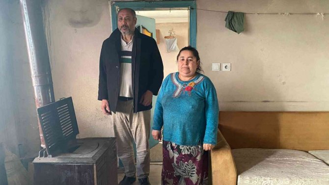Bebeğin Ağlaması İle Karbonmonoksit Gazından Zehirlendikleri Ortaya Çıkan Aile Konuştu