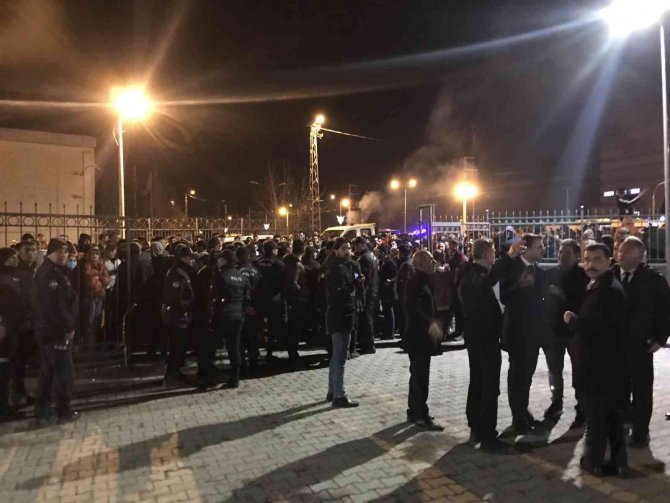 Açıklama Yapamayan Vali Yardımcısına Tepki