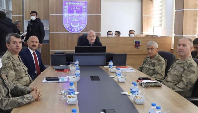 İ̇çişleri Bakanı Soylu: “Alparslan Kuytul Kökü Dışarda Olan Bir Adamdır”