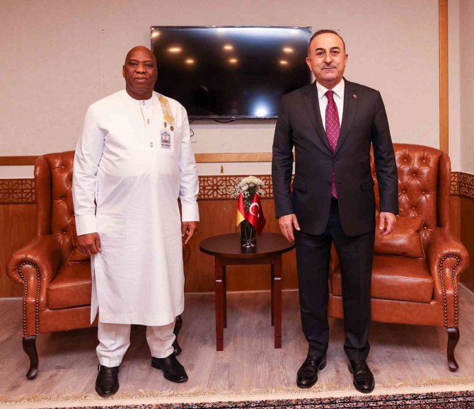Bakan Çavuşoğlu, Tayland, Kktc Ve Gineli Mevkidaşları İle Görüştü
