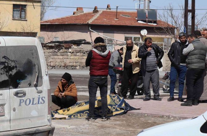 En Acı Bekleyiş