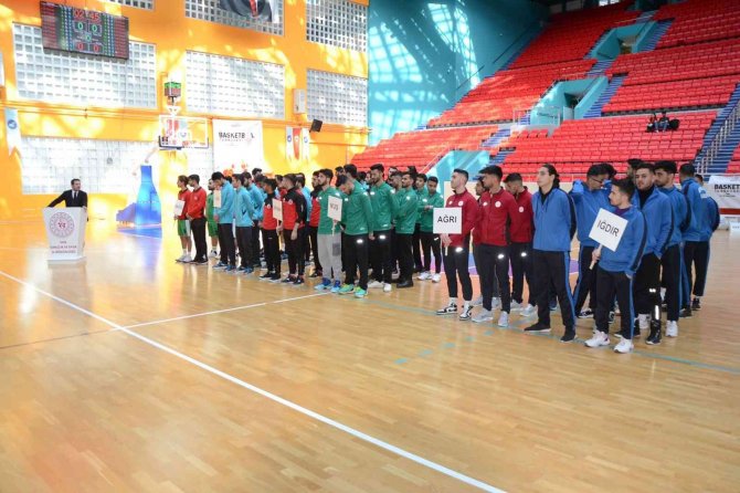 İ̇ller Arası Basketbol Turnuvası Van’da Başladı