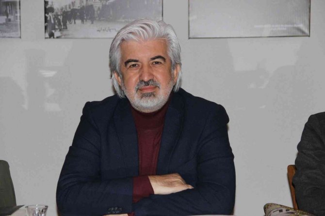 Ak Parti’li Hızlı Manisalı Basın Mensuplarıyla Buluştu