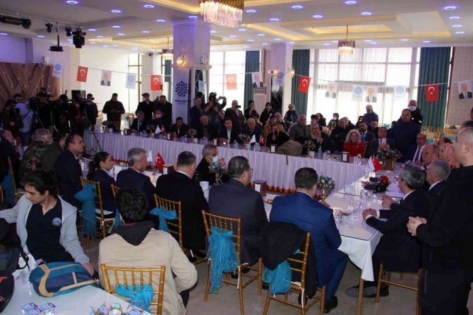 Memleket Partisi Genel Başkanı İ̇nce: “Bunlar 6 Ay Dayanamaz”