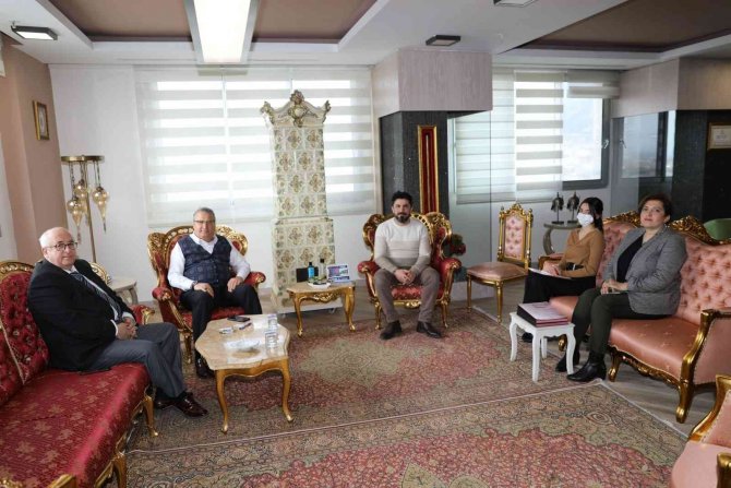 Yunusemre’de ’Minik Dişlere Büyük Dokunuşlar’ Yapılacak