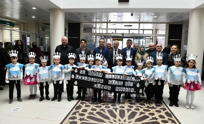 Çocuklardan Anlamlı Gösteri