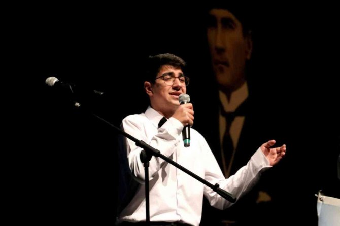 Öğrencilerden Müzik Ziyafeti