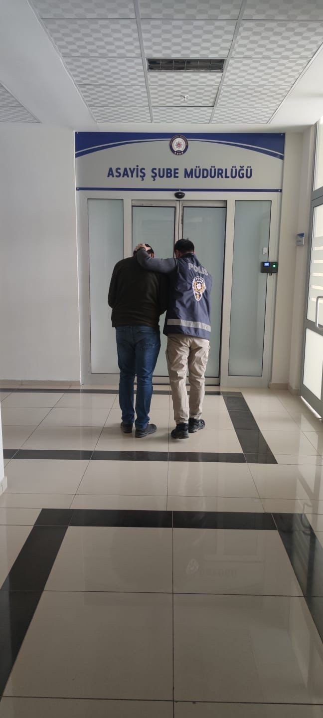 Siirt’te 5 Yıl Hapis Cezası Bulunan Firari Hükümlü Yakalandı