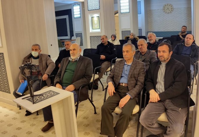 Prof. Dr. Parlak: “İ̇stiklal Marşımız Tevhit Sembolüdür”