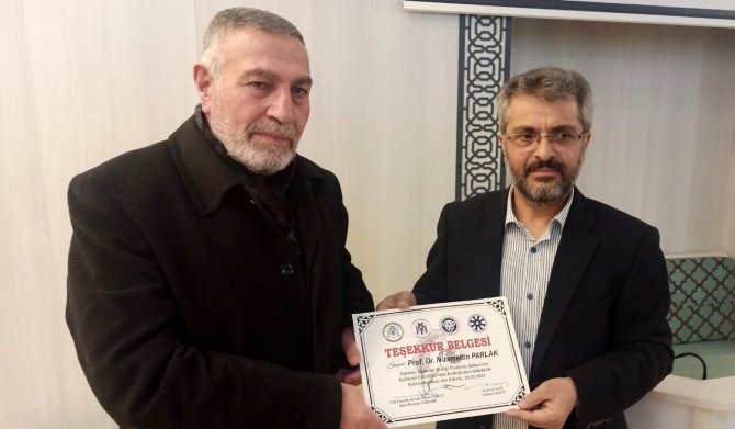 Prof. Dr. Parlak: “İ̇stiklal Marşımız Tevhit Sembolüdür”