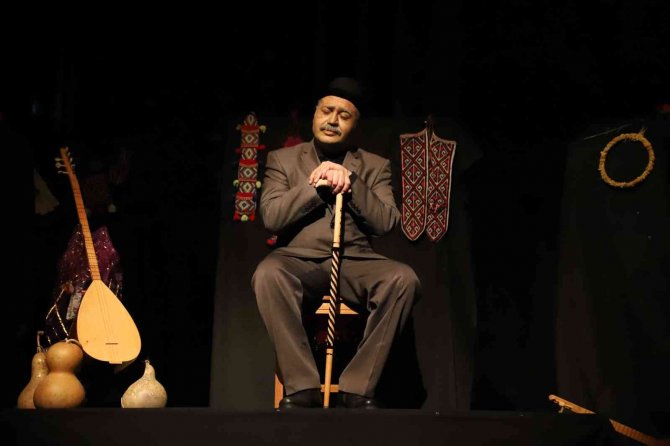 Kartallı Dostları Aşık Veysel’i Unutmadı