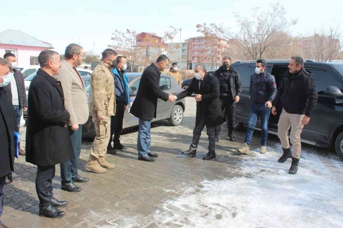 Muradiye’de ‘40 Hadis Ezber Okuma Yarışması’ Ödül Töreni