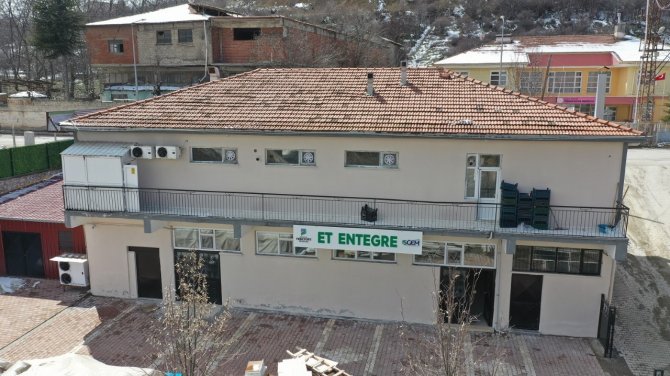 Yesilyurt’ta ‘Et Entegre Tesisi’ Hizmete Girdi